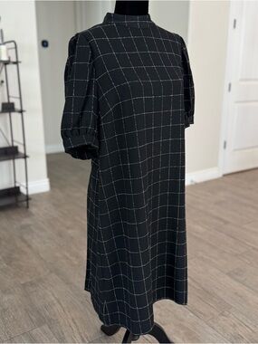 NWT Ann Taylor LOFT Black and White Dress Size 14